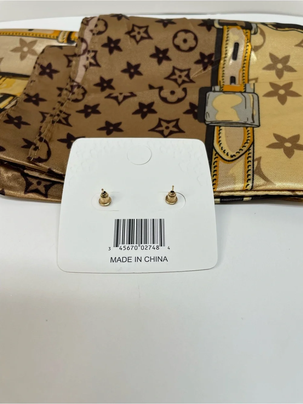 Fashion Gold Crystal Interlocking Stud Earrings NWT